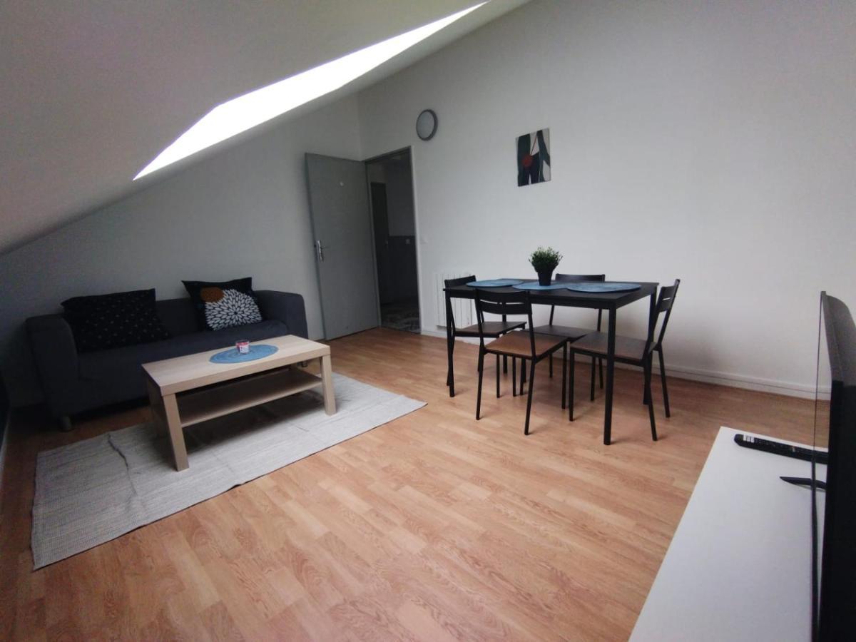 Chic And Spacious Apart With Parking Pierrefitte-sur-Seine Eksteriør bilde